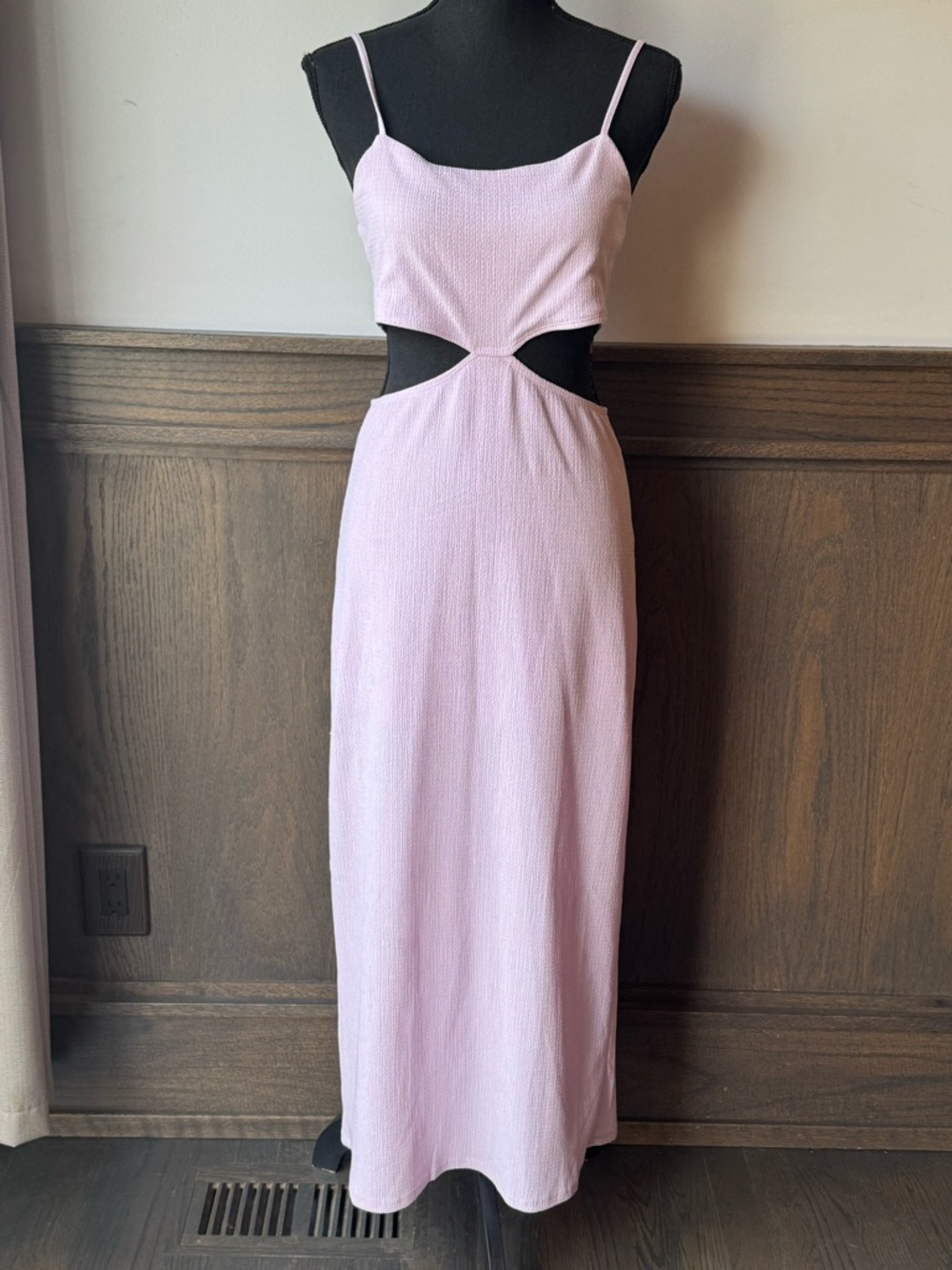 HYFVE Sleeveless Lavender Cutout Dress Large EUC